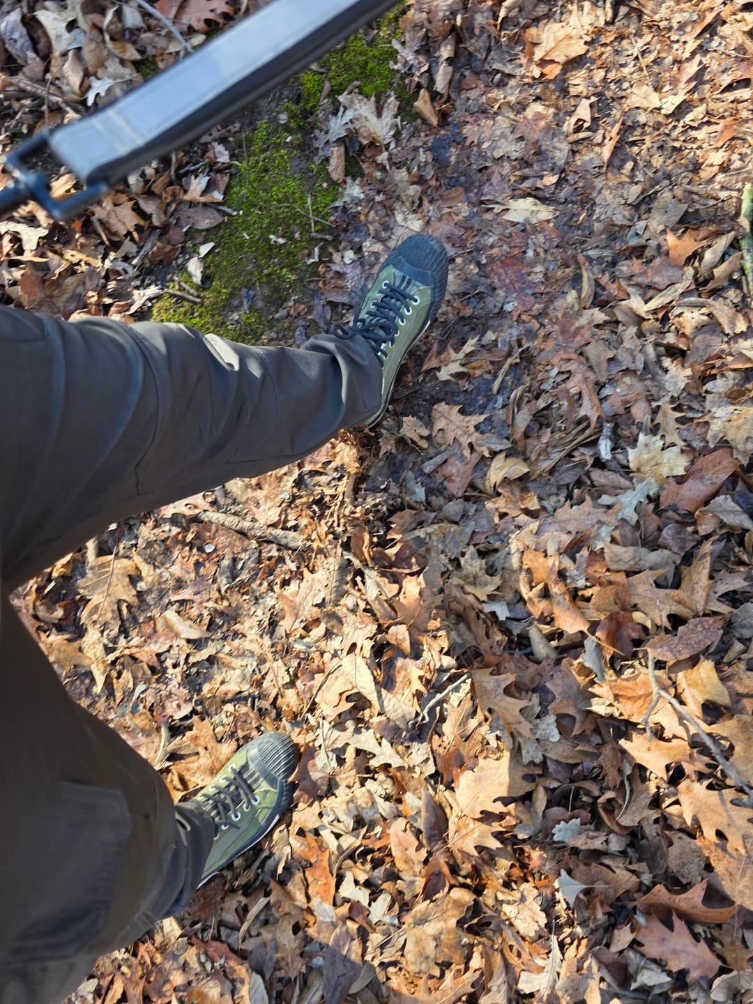 Customer photo review of Grounder Low-Top Hiker Military Green/Black
