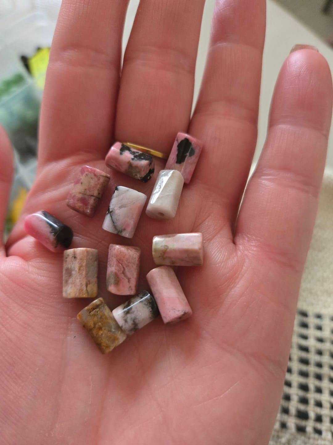 Customer photo review of Natural Rhodonite, 10*7mm Tube gemstone ,One full strand Natural Gemstone, 15.5", about 34 beads, 1mm hole
