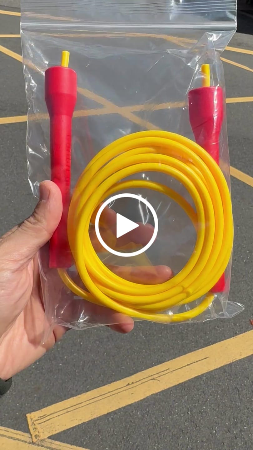 Customer video review of PVC 跳繩｜黃 + 紅