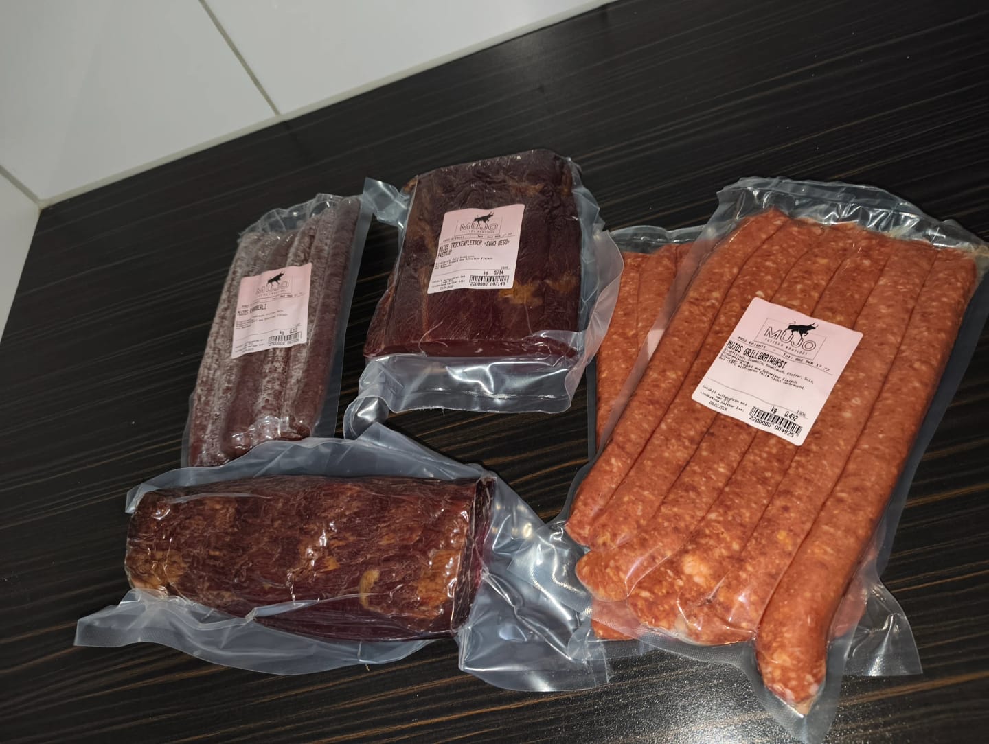 Customer photo review of MUJOS RINDSBRATWURST