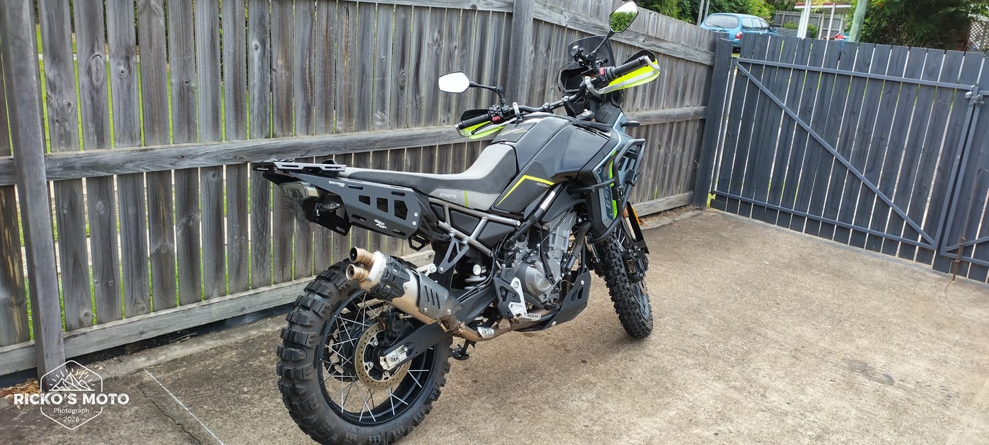 Customer photo review of CF450MT (Ibex 450) Luggage Rack