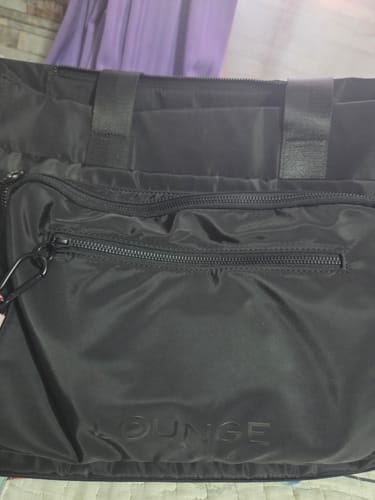 Reseña con foto de un cliente sobre Bolso Nylon Strap Ajustable Computador Back To School