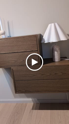 Kundeanmeldelse med video av Premium London oak kontaktplast