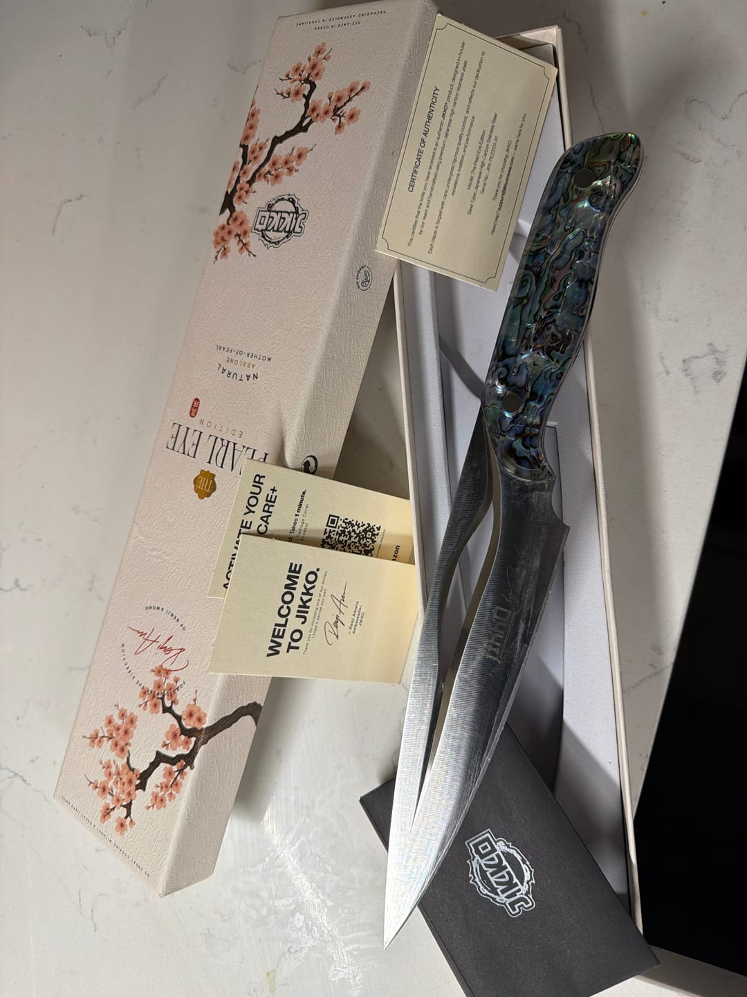 Customer photo review of The Pearl Eye Edition – Signature Knife by JIKKO®