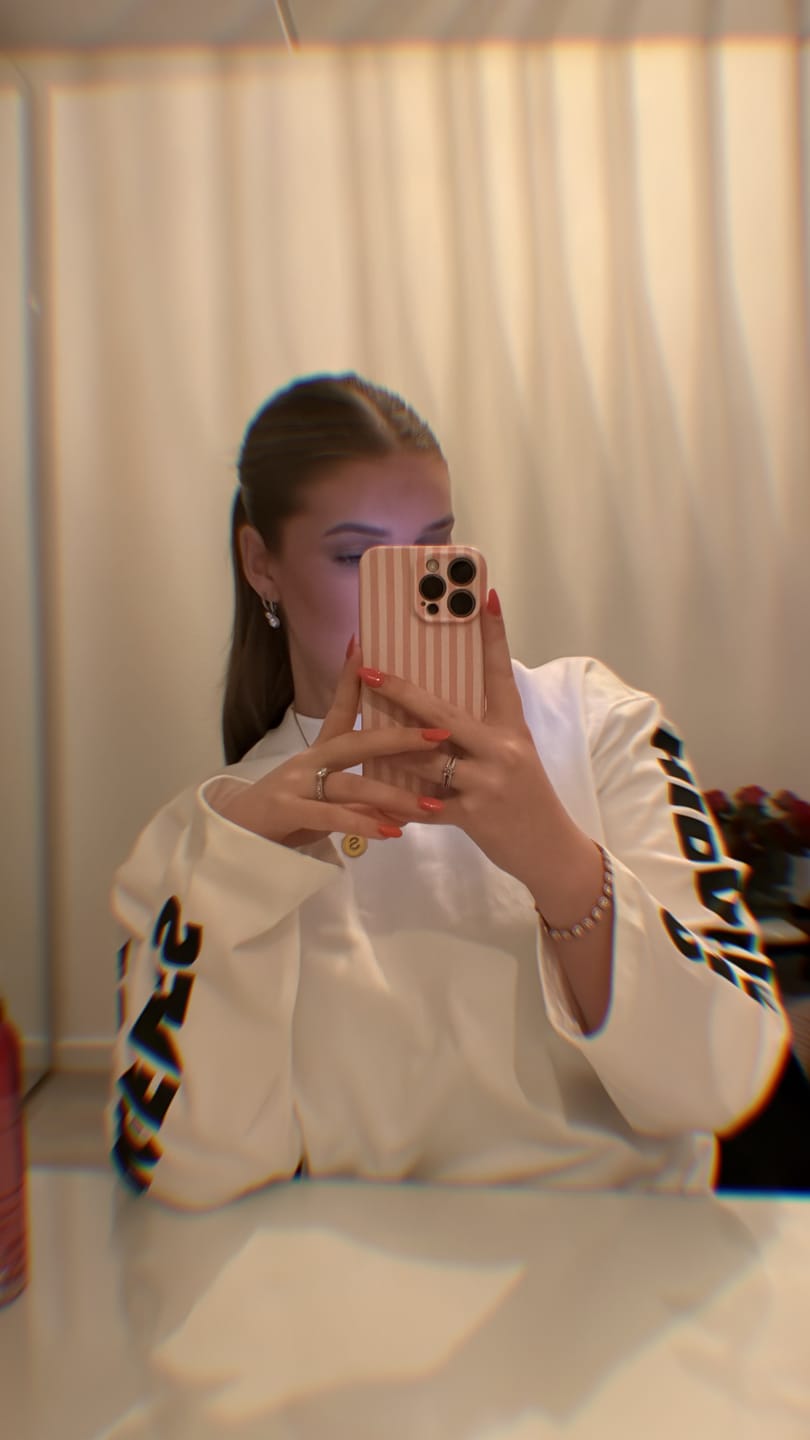 Kundenbewertung mit Foto von LONGSLEEVE T-SHIRT WHITE