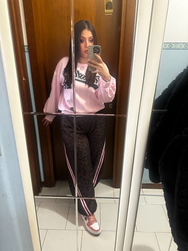 Customer photo review of Pantalone tuta Adileo rosa leopardato