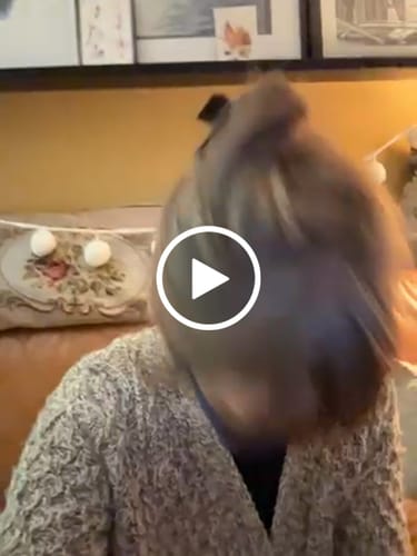 Customer video review of cloud clip