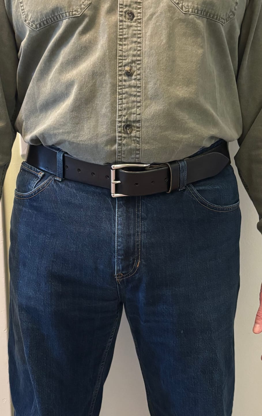 Customer photo review of The Man Belt – 1¾″ Heavy-Duty Leather Work Belt (Black)