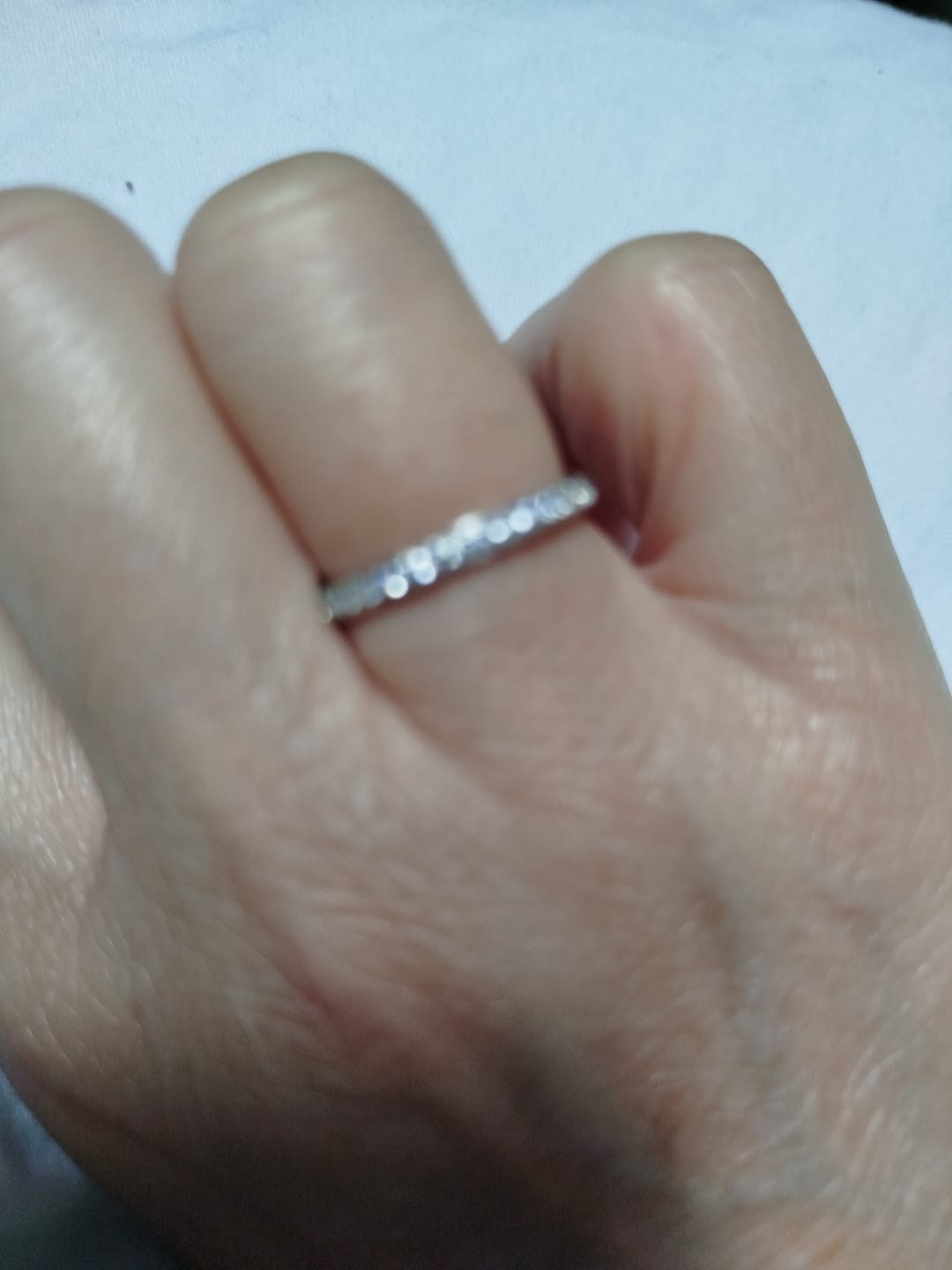 Customer photo review of White Gold 2mm Full Glitz Ring