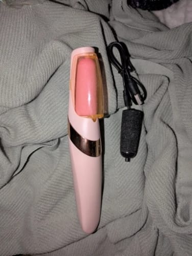 Customer photo review of Lima de pies eléctrica