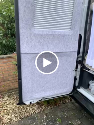 Customer video review of Wollfilz selbstklebend für Camper