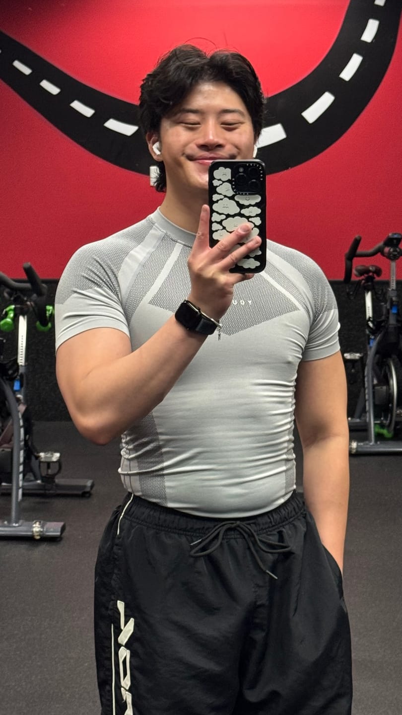 Customer photo review of 4294 - Apex Compression Tees