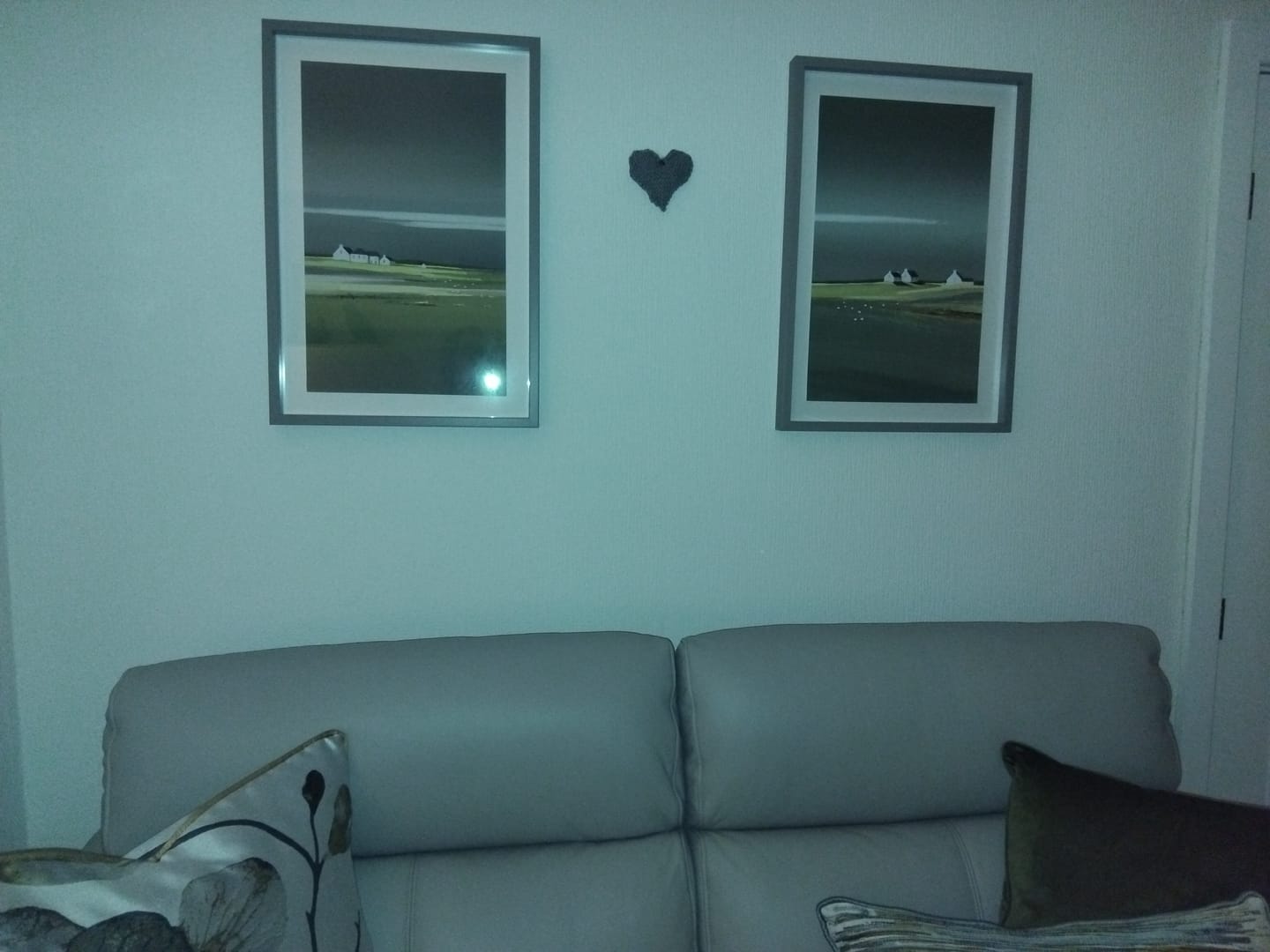 Customer photo review of Aura By Ulyana Hammond