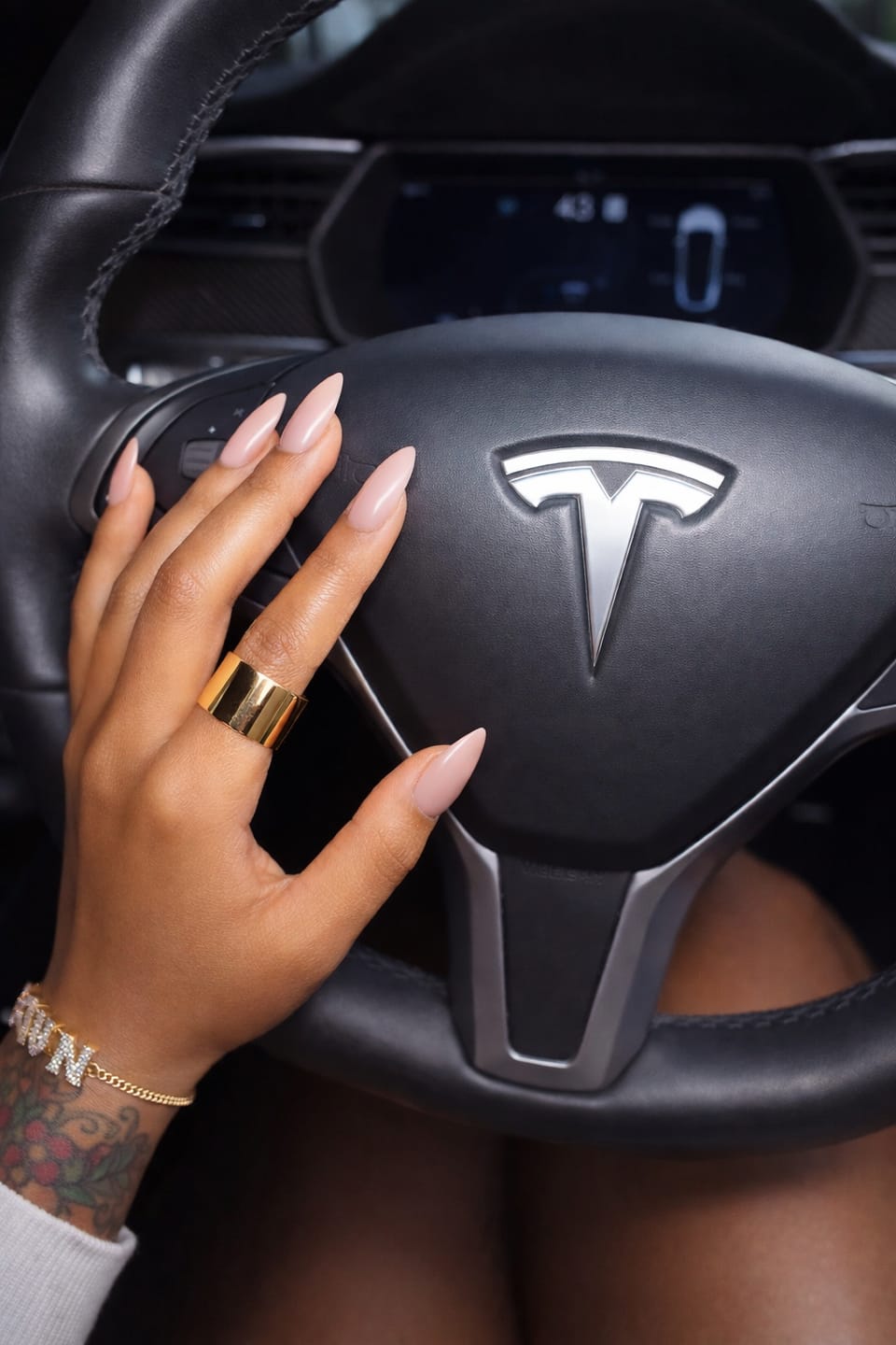 Customer photo review of Thick Flat Ring