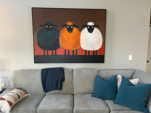 Customer photo review of Hand-Painted Sheep Wall Art – Minimalist Animal Canvas Painting for Modern Home Decor