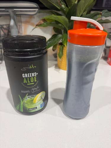 Customer photo review of Super Greens Plus Aloe: Australian-made organic greens powder.