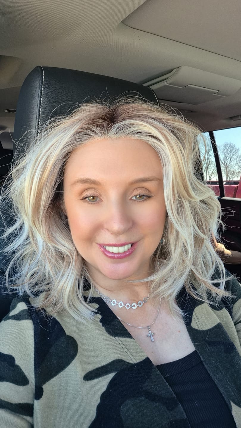 Customer photo review of SWEET SENSATION - Sandy Blonde