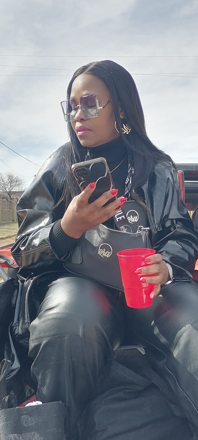 Customer photo review of Gold Luxe Logo Hoops