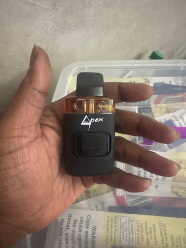 Customer photo review of Dual Chamber Disposable Vape 6G. Delta 9 - Sour Diesel - Wedding Cake