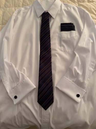 Customer photo review of Ties2you Mens Striped Tie Business Navy Blue Silk Necktie Hanky Cufflinks Set