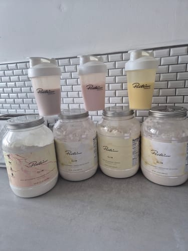 Customer photo review of Mega Deal SIim 170 meals + 2 FREE SHAKERS