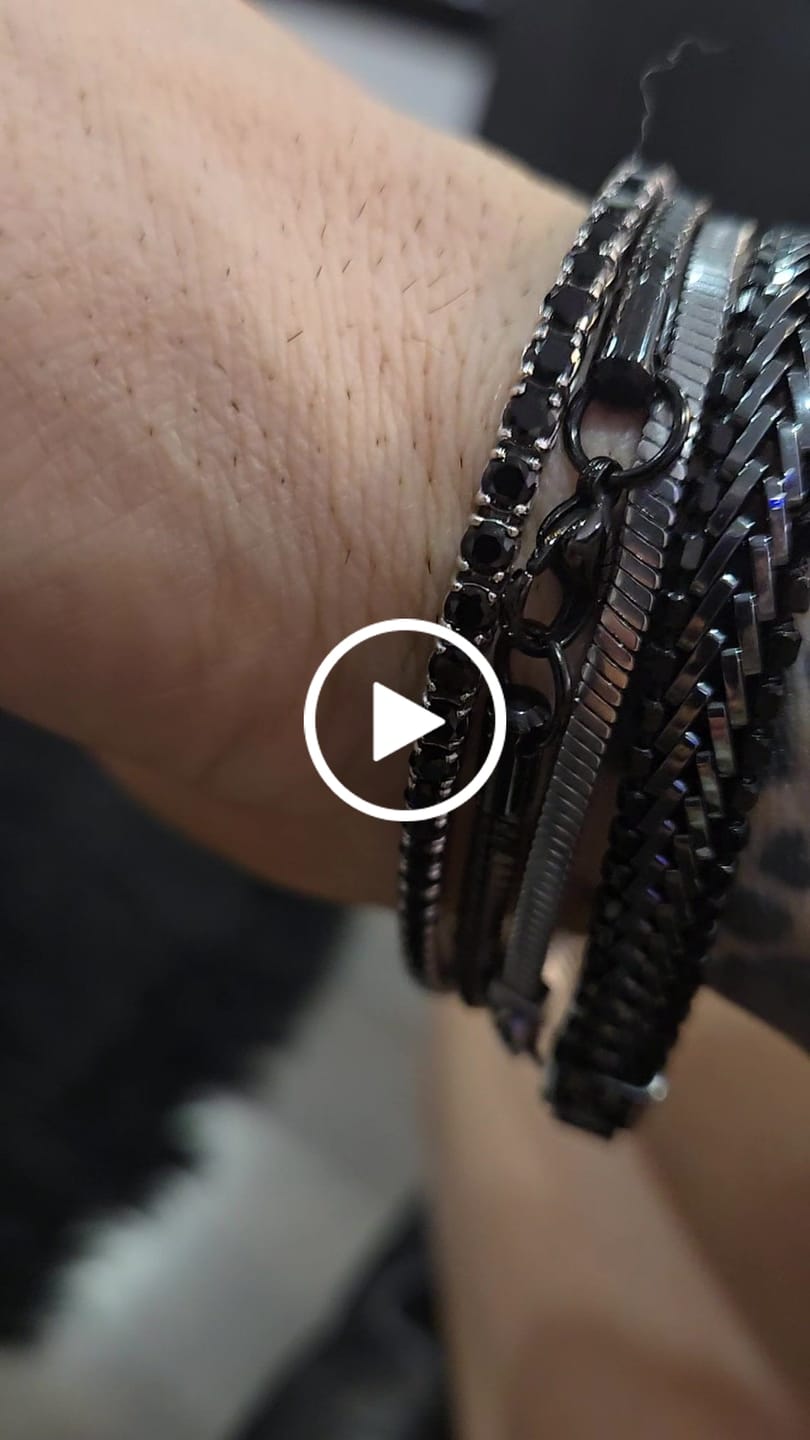 Customer video review of Black Stone Tennis Bracelet | 3mm