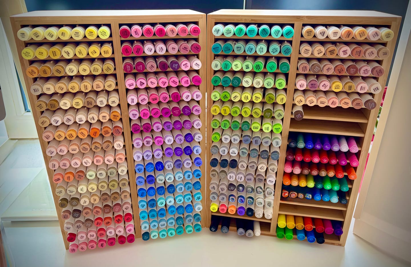 Customer photo review of Ohuhu Bamboo Marker Organizer (Europe Only)