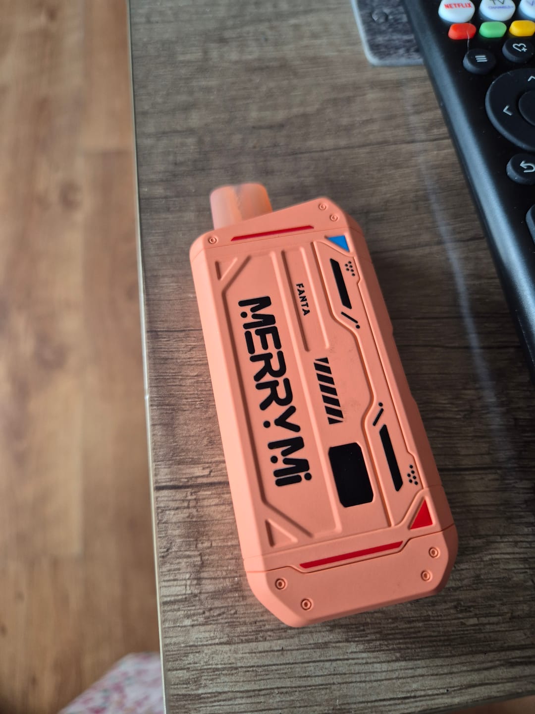 Customer photo review of MerryMi - M-Mecha - 16K - Jednorazówki - E papieros - 3% - 16000 Buchów