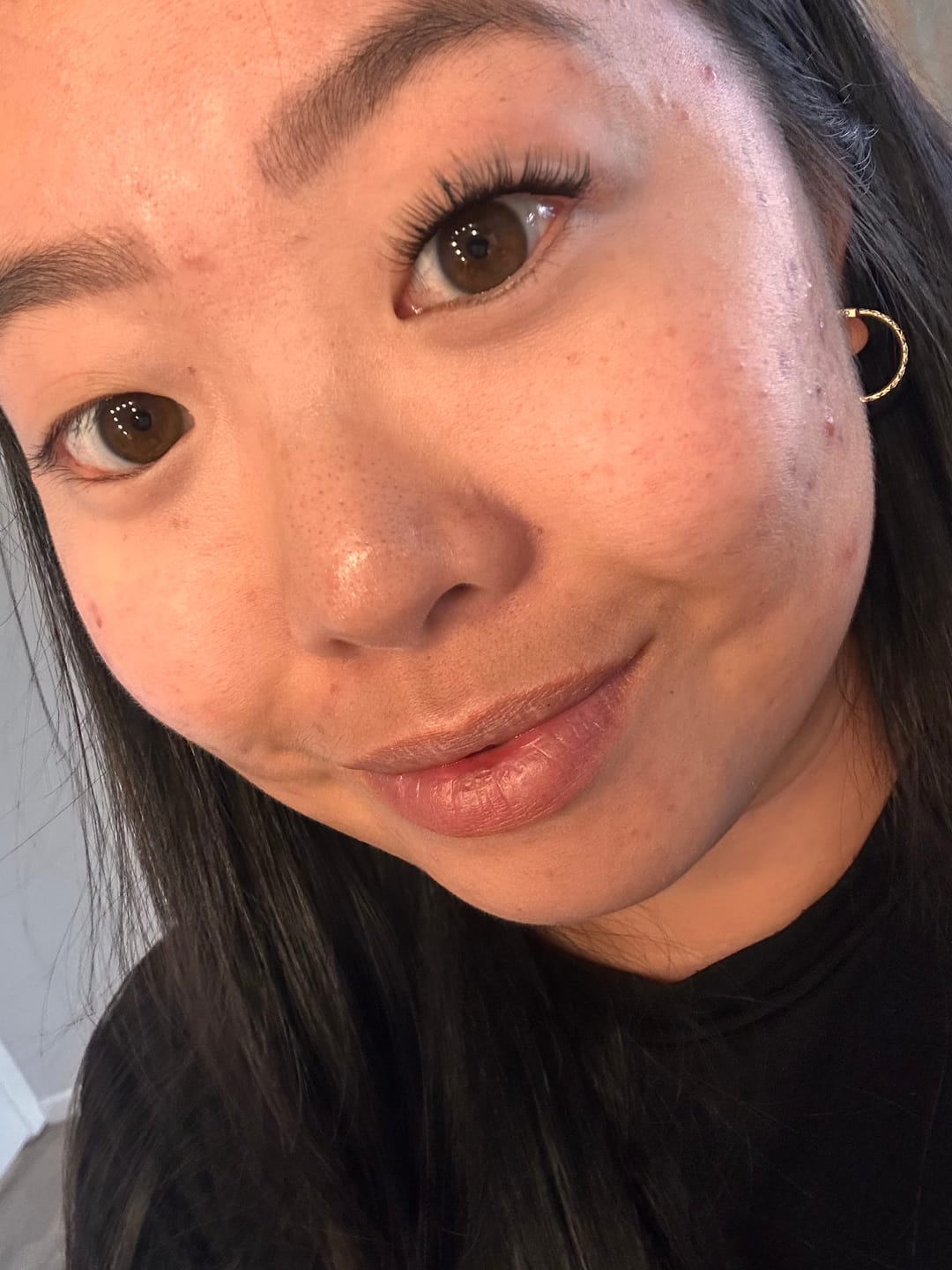 Customer photo review of Infinaluxe Dual-Sided Long Wear Lash Bond