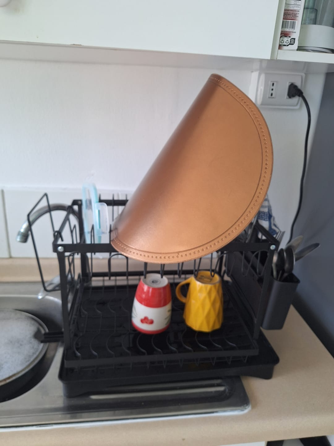 Customer photo review of Escurridor De Platos 2 Niveles Secaplatos Multifuncional