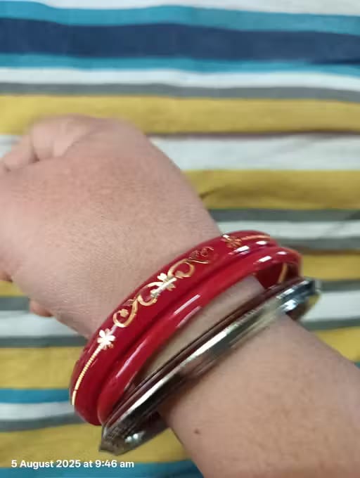 Customer photo review of 22kt (916) Yellow Gold Handmade Pola Bangles/Chooda/Churas for Women with Purity Certificate