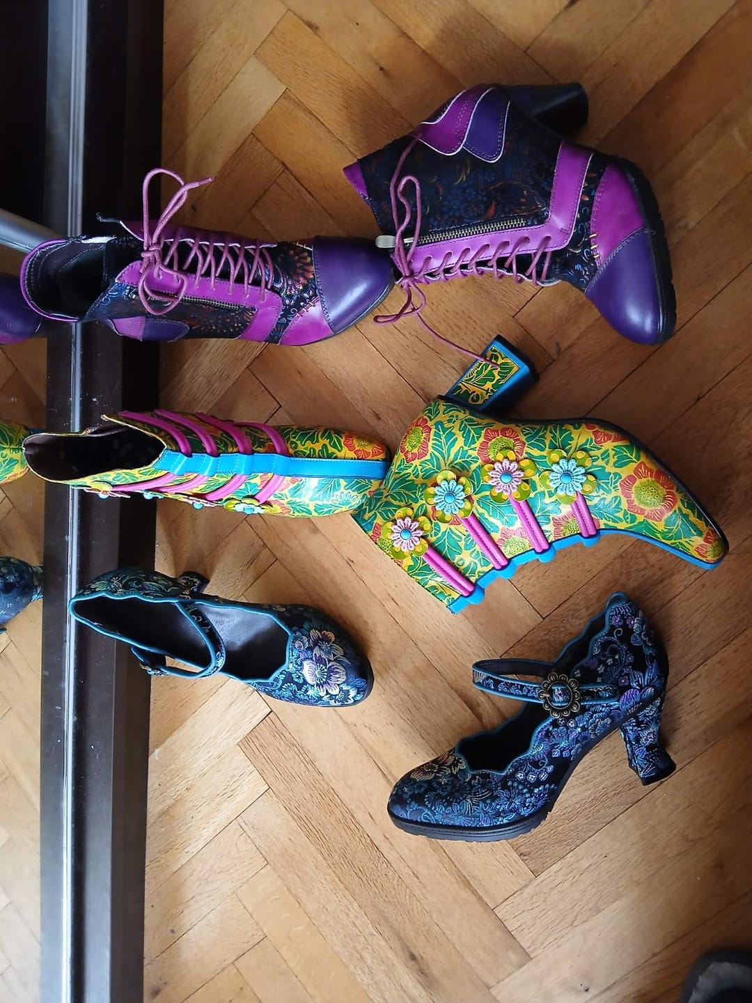 Customer photo review of Bloom Fantasy Ankle Boots