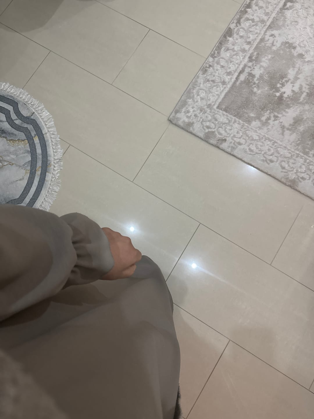 Customer photo review of Abaya mit Rüschenärmeln