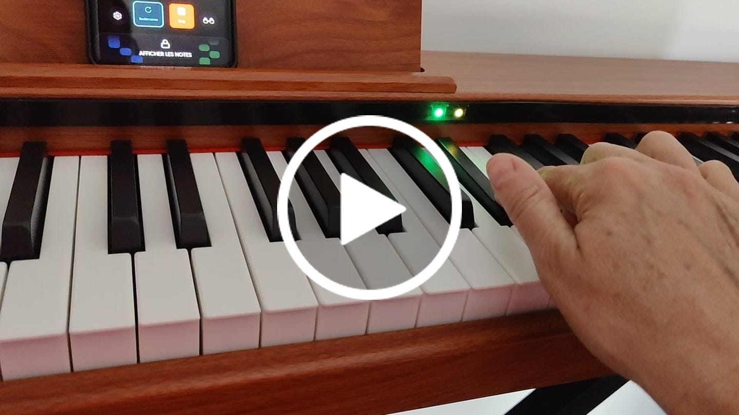 Recensione video di un cliente sul Piano LED Plus 2026