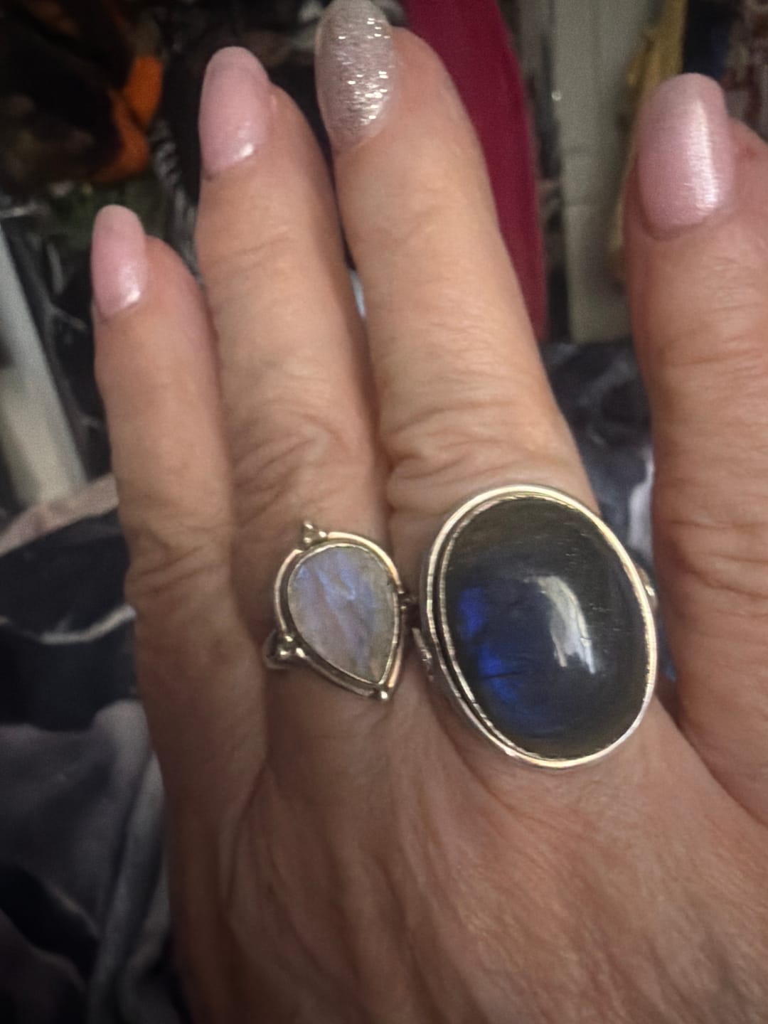 Customer photo review of Labradorite Leaf Ring Sterling Silver