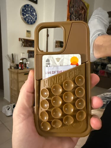 Customer photo review of Octo Pouch - iPhone 16