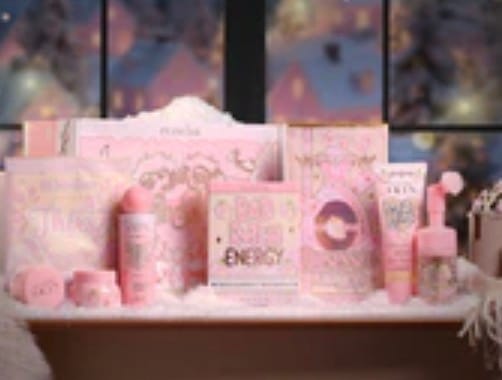 Customer photo review of P.Louise It Was The Night Before Christmas Skincare Set