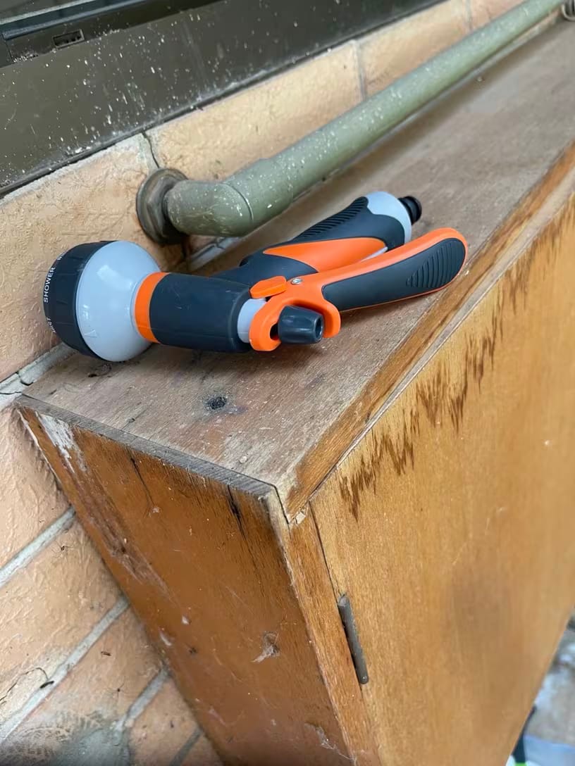 Customer photo review of Garden Hose Nozzle 8-in-1 – Non-Slip & Versatile