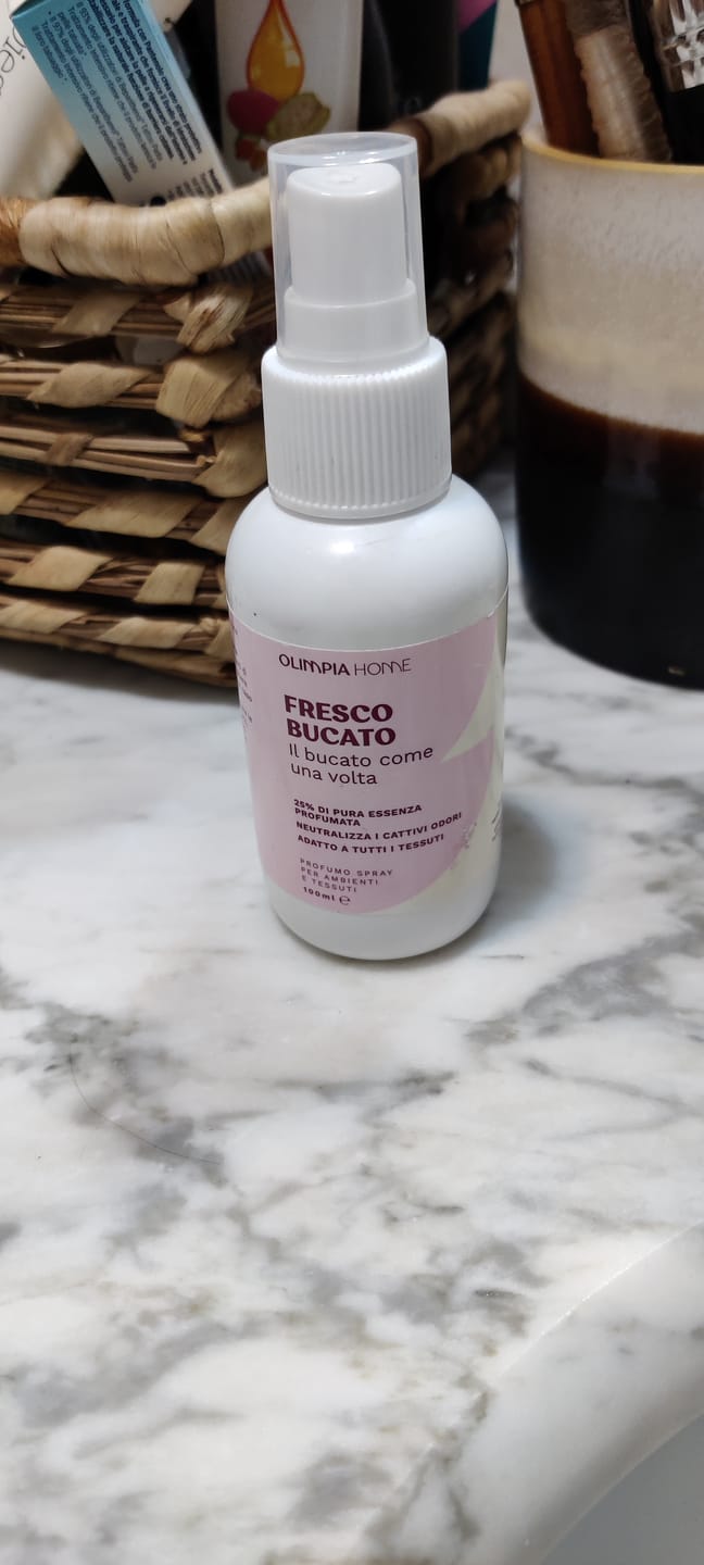 Customer photo review of Profumo spray per tessuti Fresco Bucato ml.100