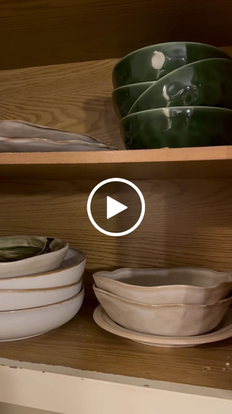 Customer video review of 16-Piece Stoneware Set-Crema