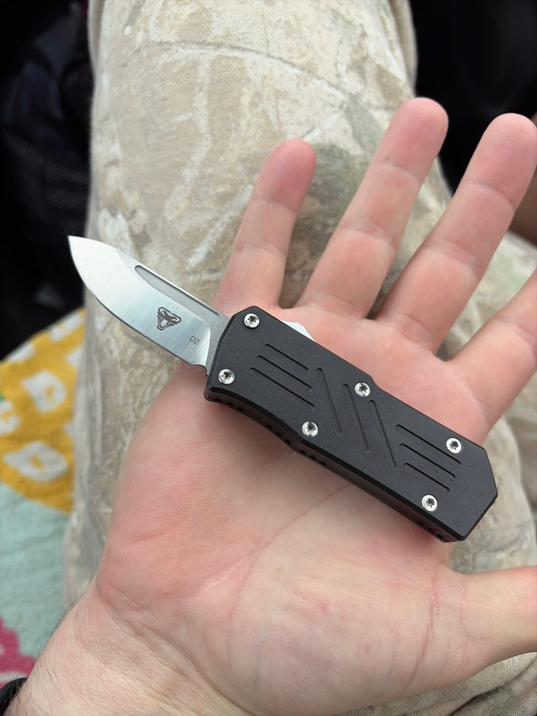 Customer photo review of VT WartHog OTF Knife