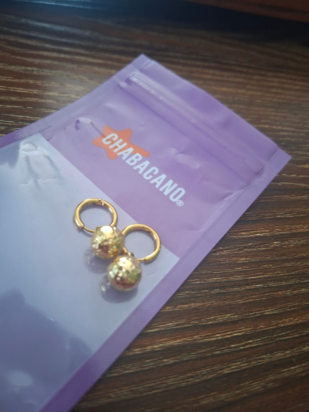 Customer photo review of Aretes Mond