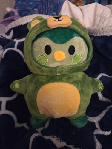 Customer photo review of Mini Finch Plushie - Pocket-Sized Comfort