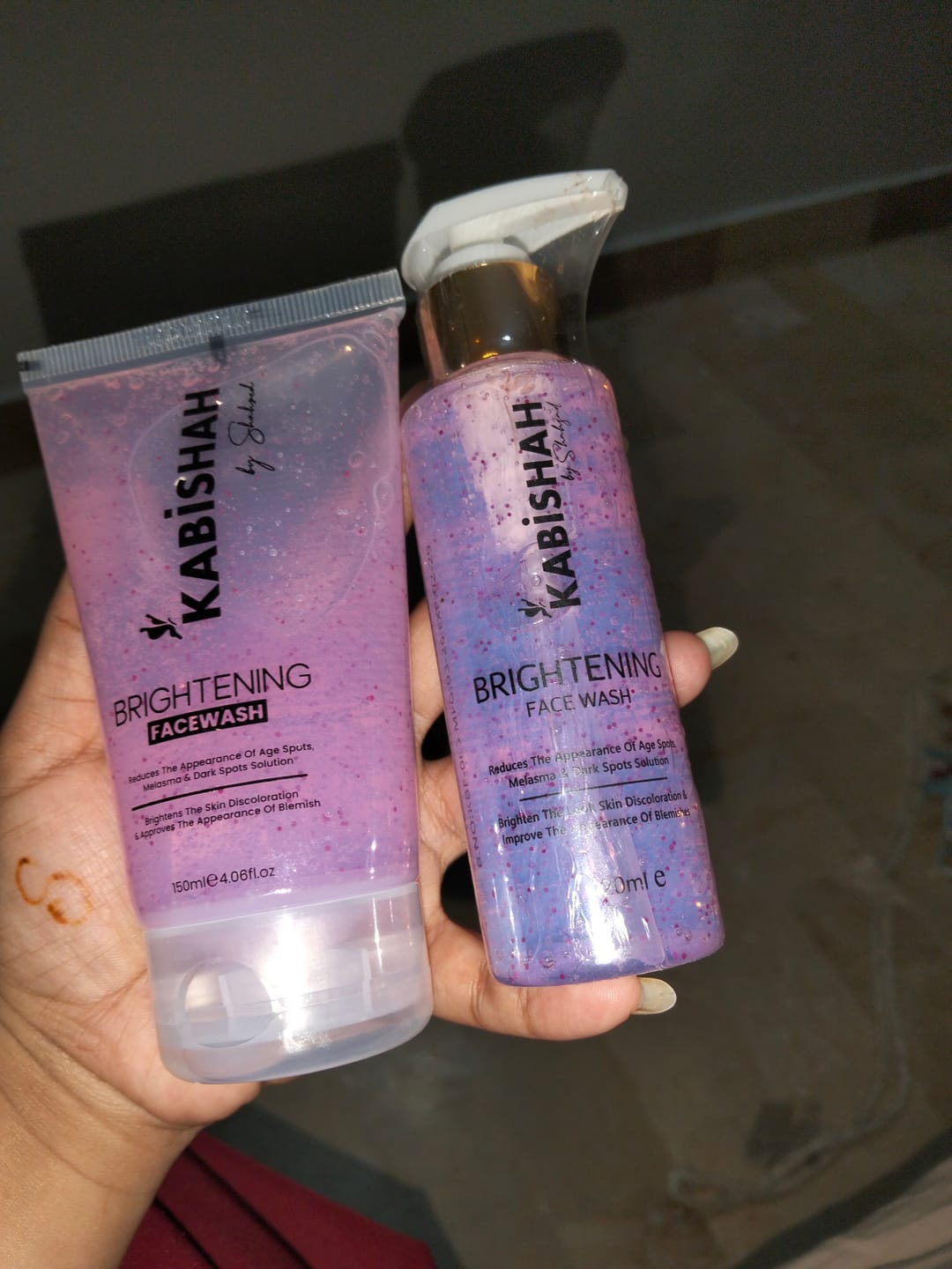 Customer photo review of Brightening Facewash 150ml
