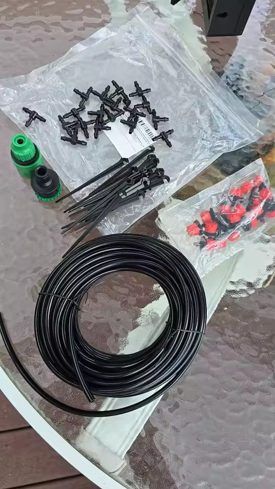 Customer photo review of 20m Mikro-Bewässerungssystem – Verstellbare Tropfer & Nebel