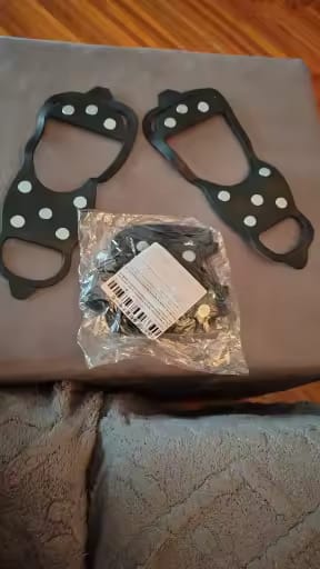 Customer photo review of Anti-Slip Schoen Spikes – Veilige Grip op IJs & Sneeuw