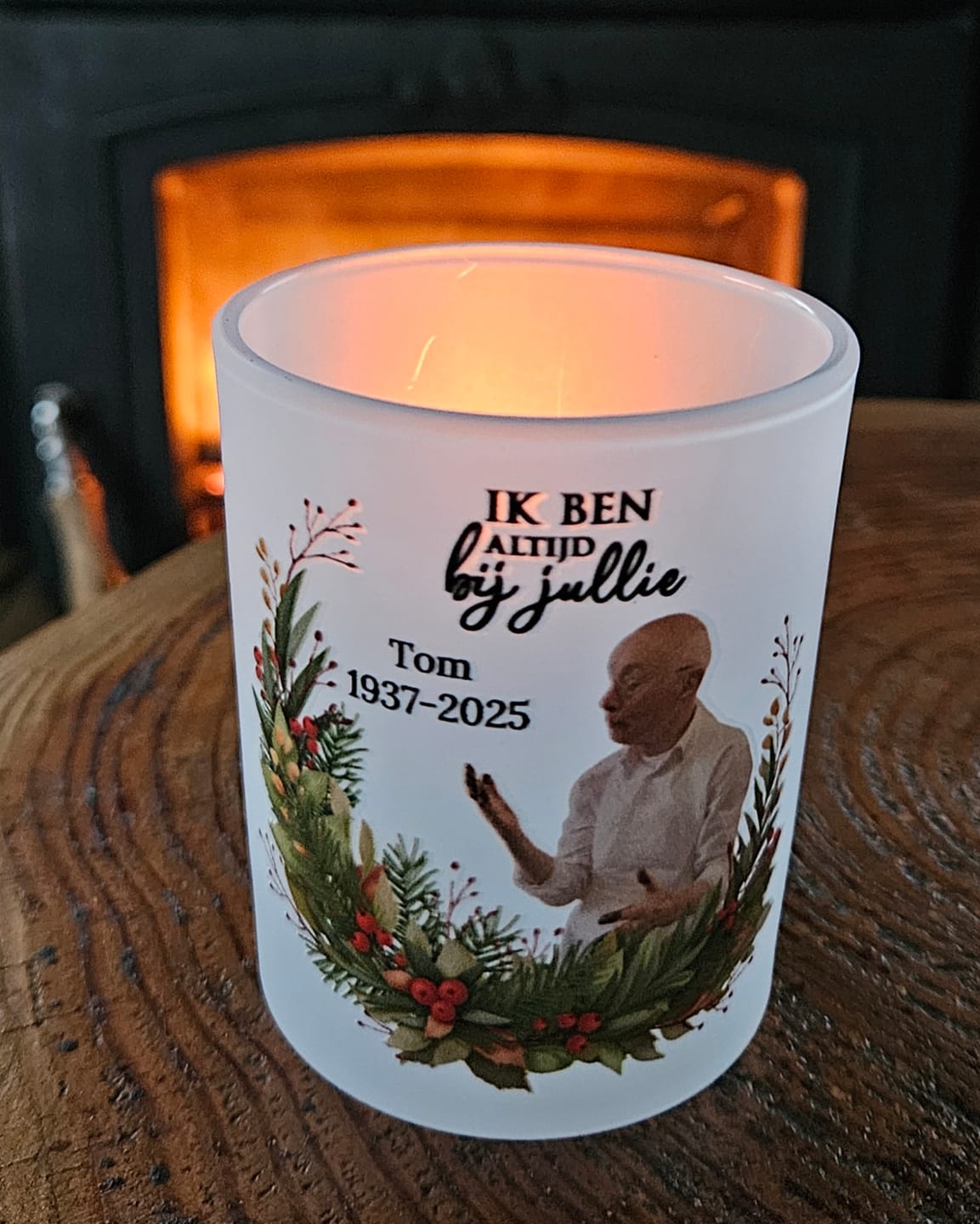 Customer photo review of Bij jullie - Gepersonaliseerde theelichthouder