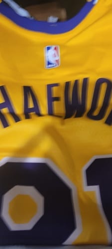 Customer photo review of Le Sserafim Basketball Jersey