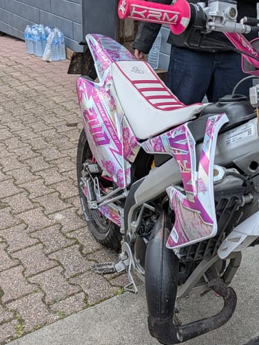 Customer photo review of Kit Déco SUPERMOTARD / ENDURO / MOTOCROSS 100% personnalisé