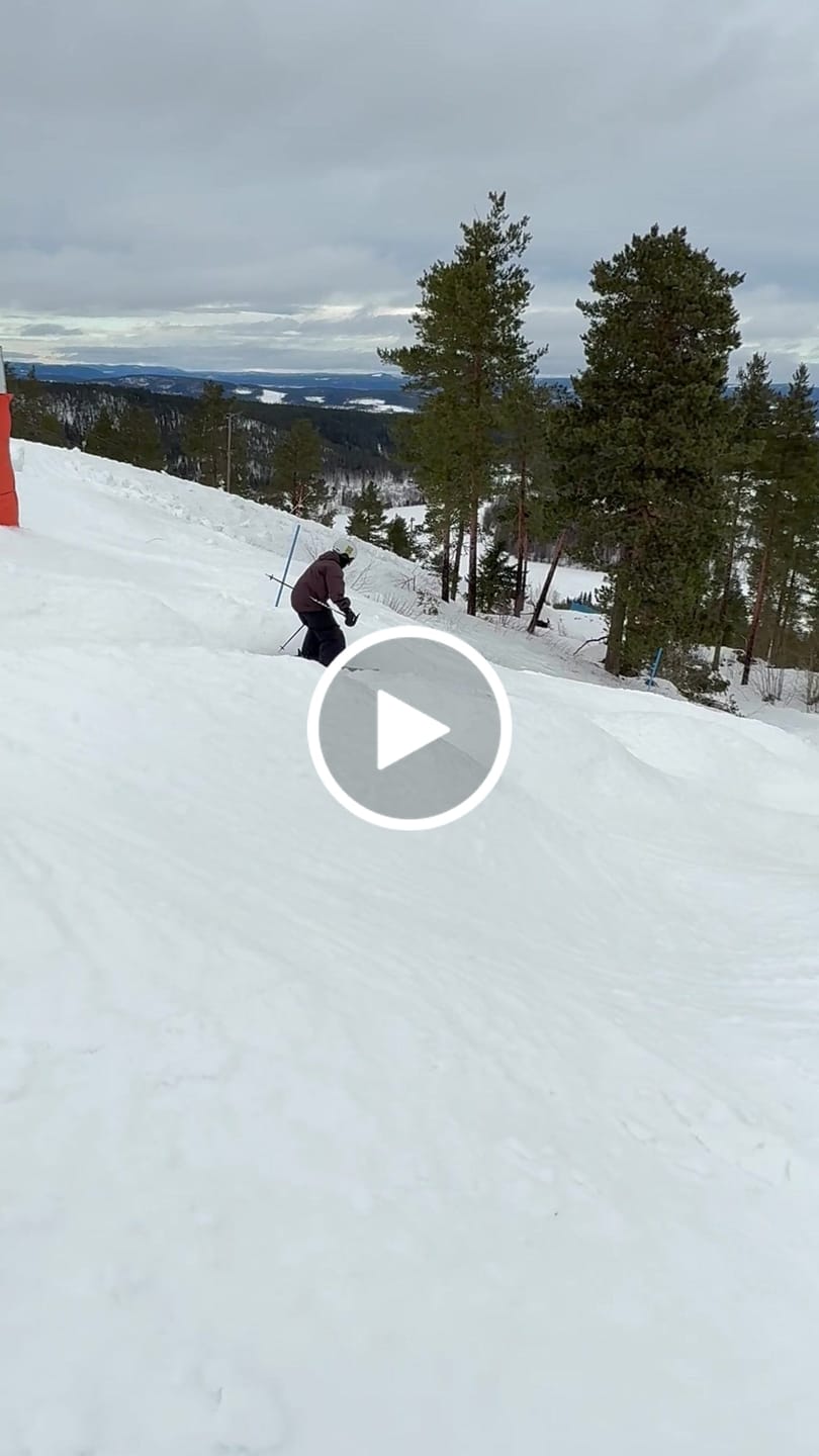 Customer video review of Men's Black Baggy Wear-resistant Waterproof Snow Pants